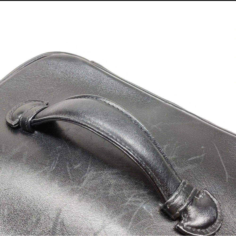 Chanel Vanity Bag Black Leather 
Can be used in different ways - Picture 4 of 9